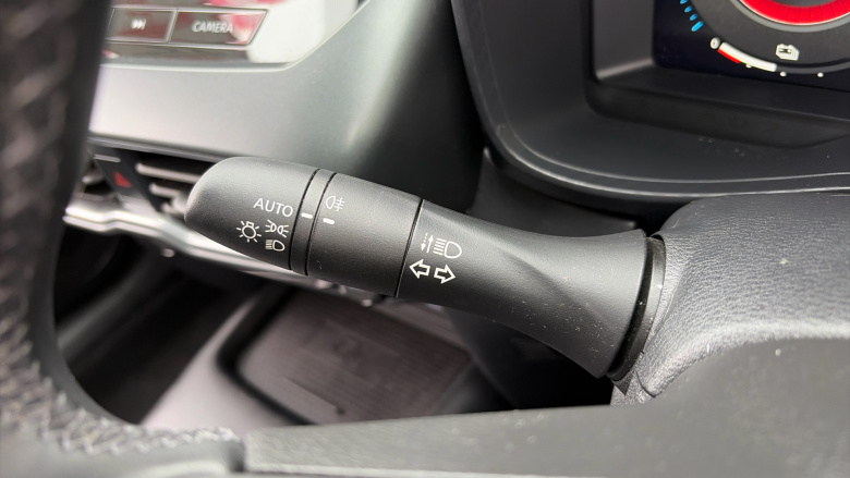 Nissan Juke 1.6 Hybrid N-Connecta 5dr Auto Hybrid Hatchback